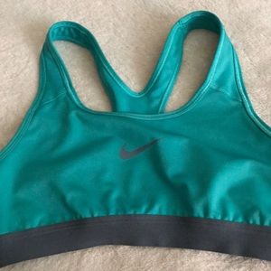 Nike sports bra